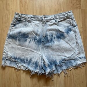 American Eagle High Rise Mom Shorts